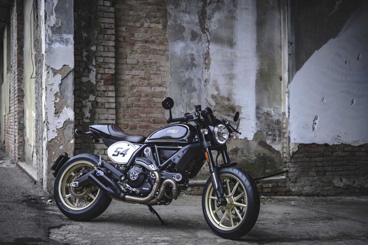 ducati scrambler cafe racer – pictures