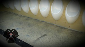 Burnoutspuren auf der Toilette am Hockenheimring im Fahrerlager