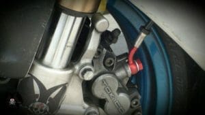 Rennmaschine Umbau ZXR400 (1)