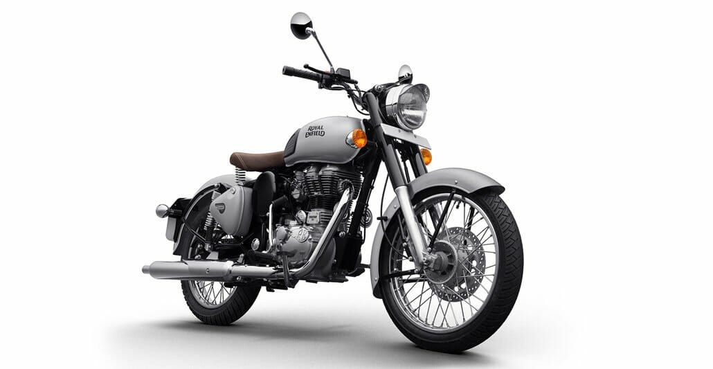 Royal Enfield Classic 350 Gunmetal Grey - MotorcyclesNews (4)