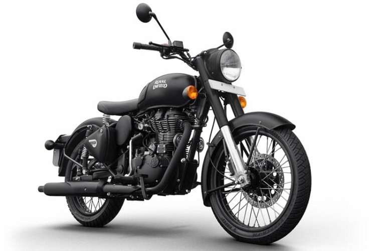 Royal Enfield Classic 500 Stealth Black MotorcyclesNews 4
