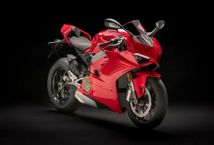 Panigale V4 2018 MotorcyclesNews 6