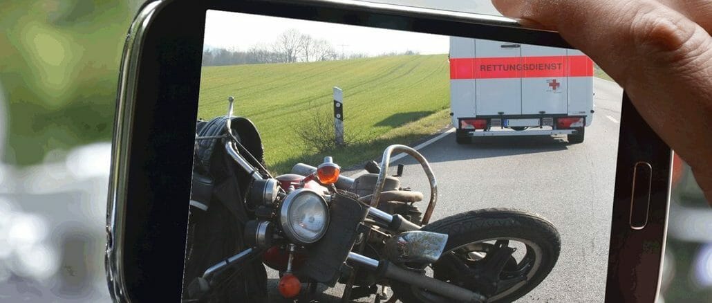 Sterbenden Motorradfahrer gefilmt - Motorcycles News