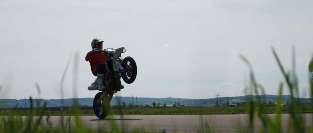 cropped-Wheelie-Big-Bike-Mees-Motorcycles-News.jpg