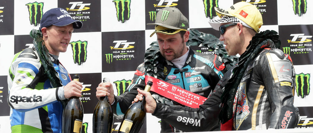 IOMTT 2018 Supersport TT 1 - Motorcycles News (19)
