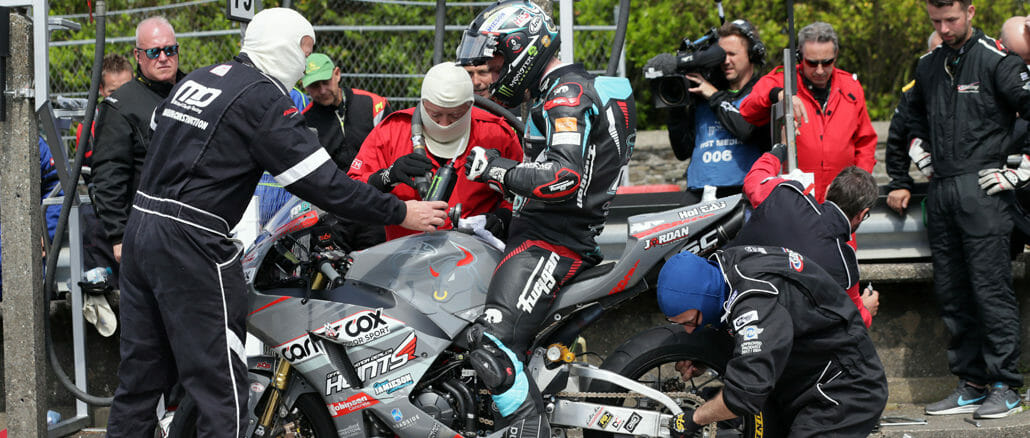 IOMTT 2018 Supersport TT 1 - Motorcycles News (36)