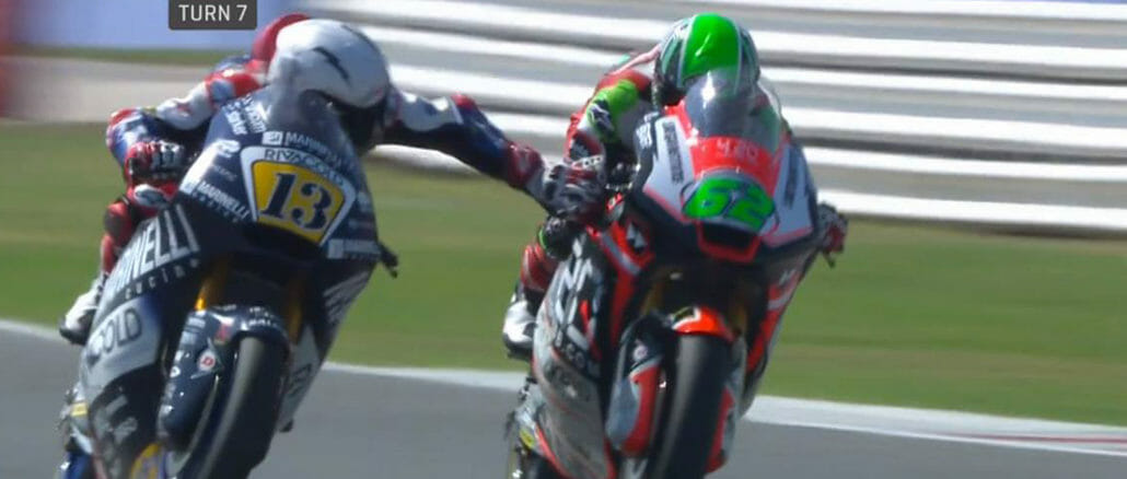 Fenati zieht Bremse