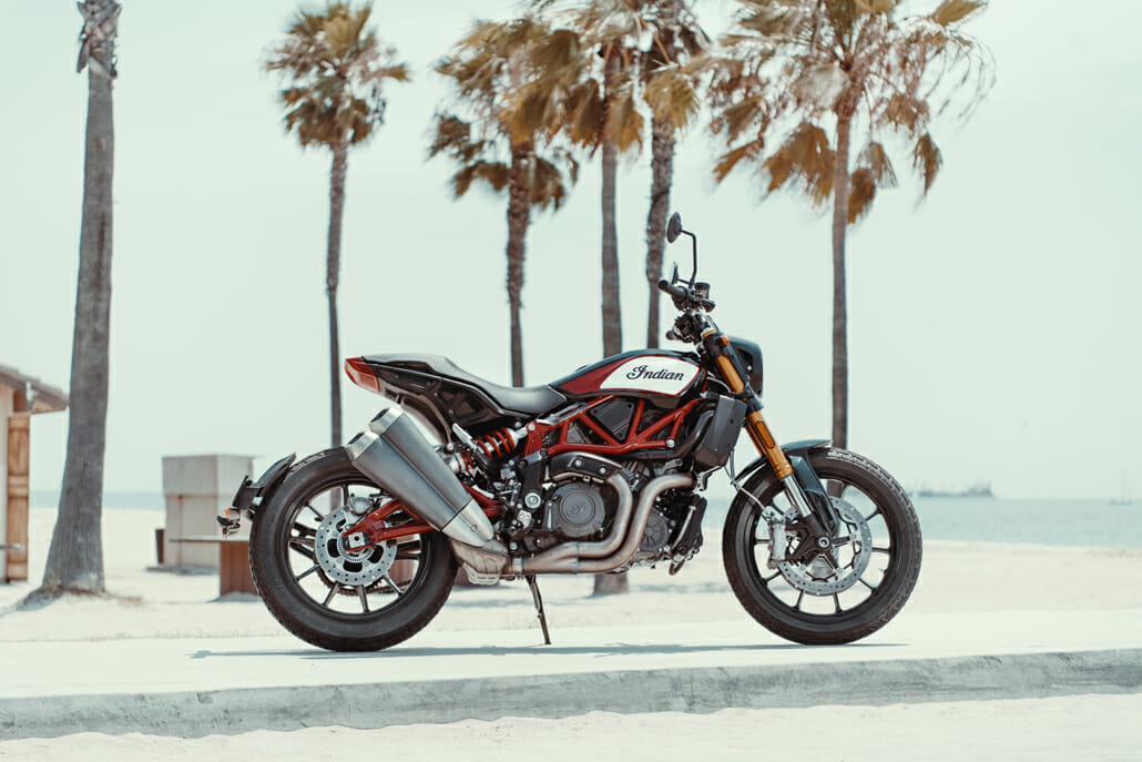 Indian FTR 1200 S 2019 – Motorcycles News (9)