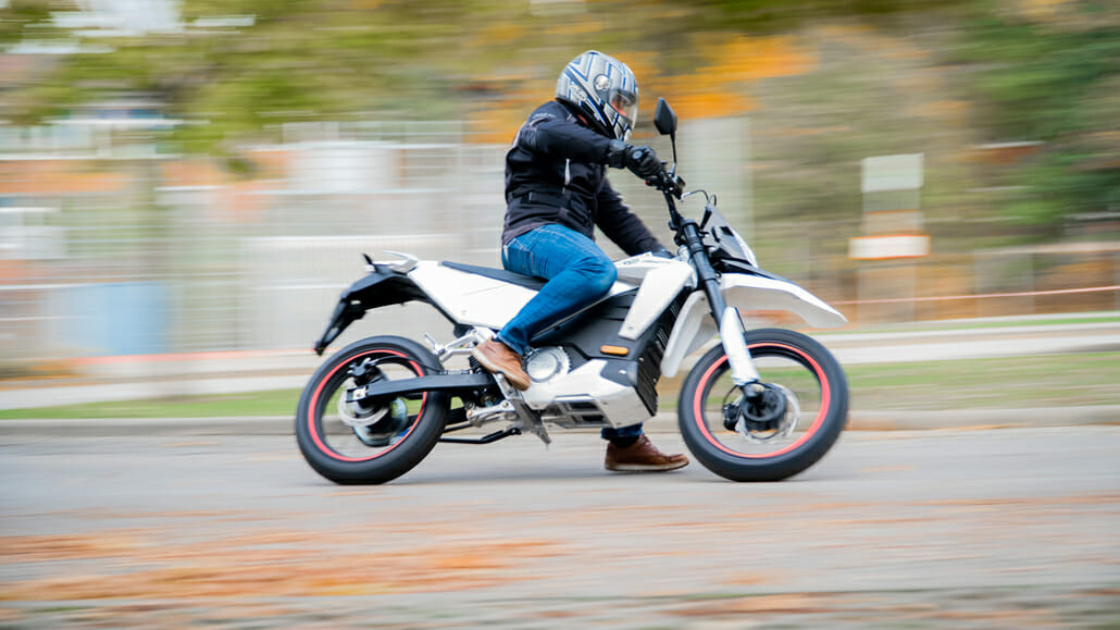 Trinity Neon X – Motorcycles News (3)