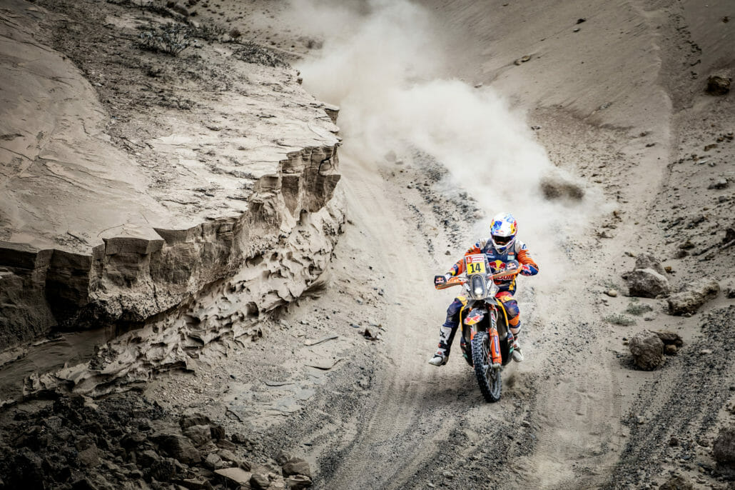 262266 sam.sunderland stage3 Red Bull KTM Factory Racing Dakar2019 160