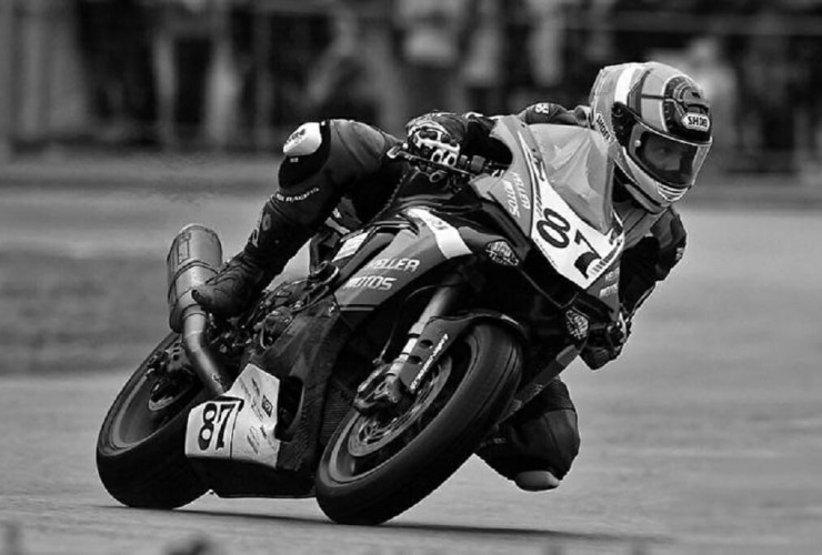 b7f723fb3e8d4899ac489d4c4e44b2ae