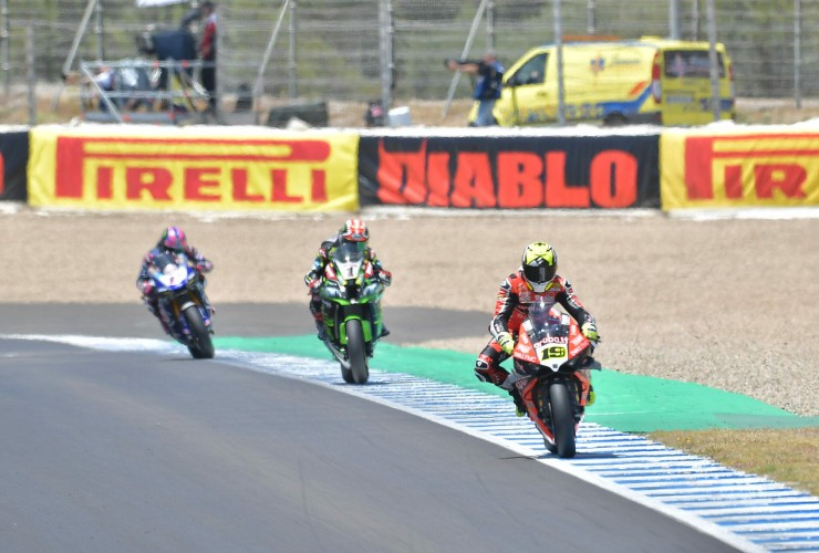 lvaro Bautista Jonathan Rea Alex Lowes