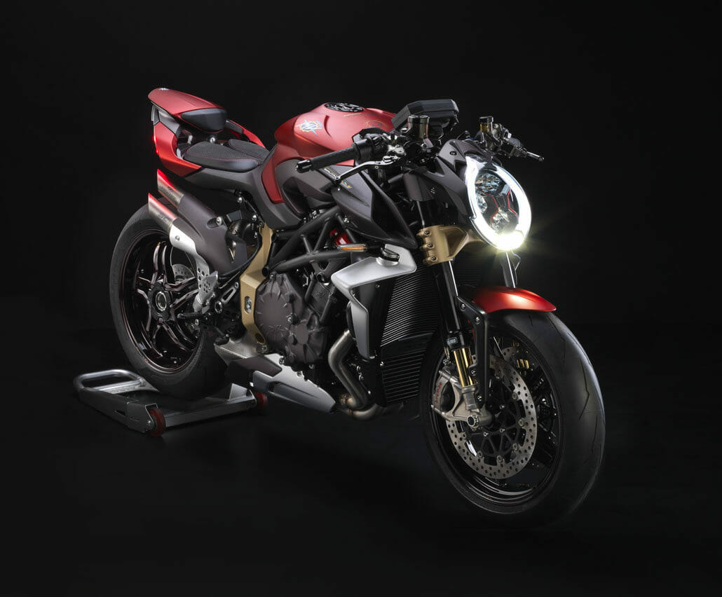 08 a BRUTALE 37 SERIE ORO 3 4 ant Dx