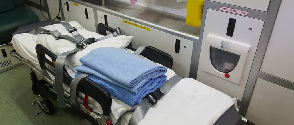 cropped-inside-ambulance-1319281.jpg