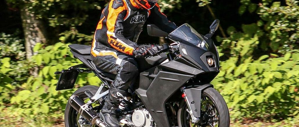 KTM-RC-390-2020-Spy-Motorcycle-News-App-Motorrad-Nachrichten-App-MotorcyclesNews-1