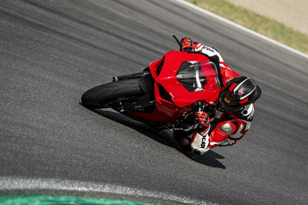 Ducati Panigale V2 for 2020 31 Ducati Panigale V2 Motorcycle News App Motorrad Nachrichten App MotorcyclesNews 15