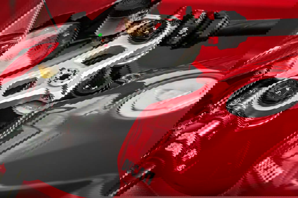Ducati Panigale V2 for 2020 36 Ducati Panigale V2 Motorcycle News App Motorrad Nachrichten App MotorcyclesNews 45