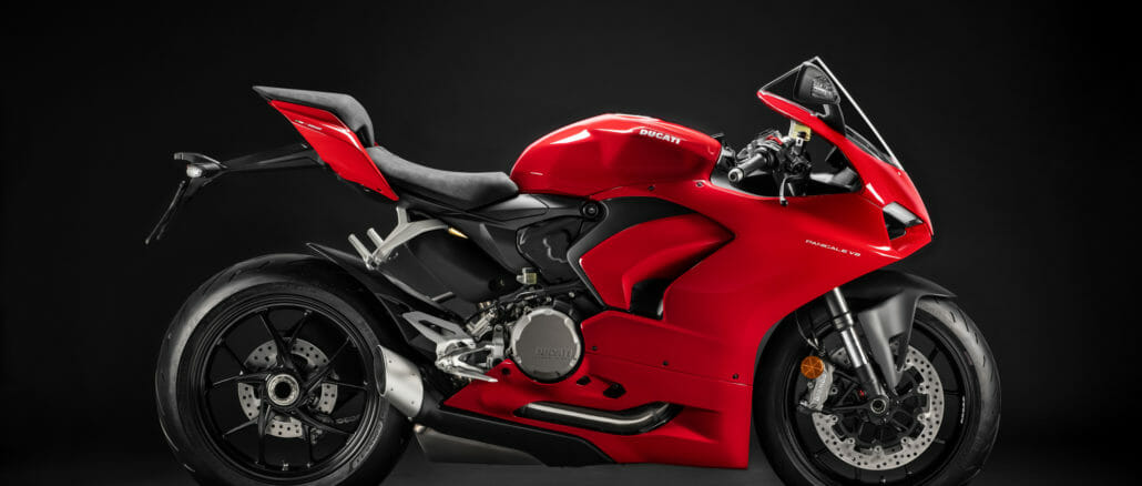 Ducati-Panigale-V2-Motorcycle-News-App-Motorrad-Nachrichten-App-MotorcyclesNews-46