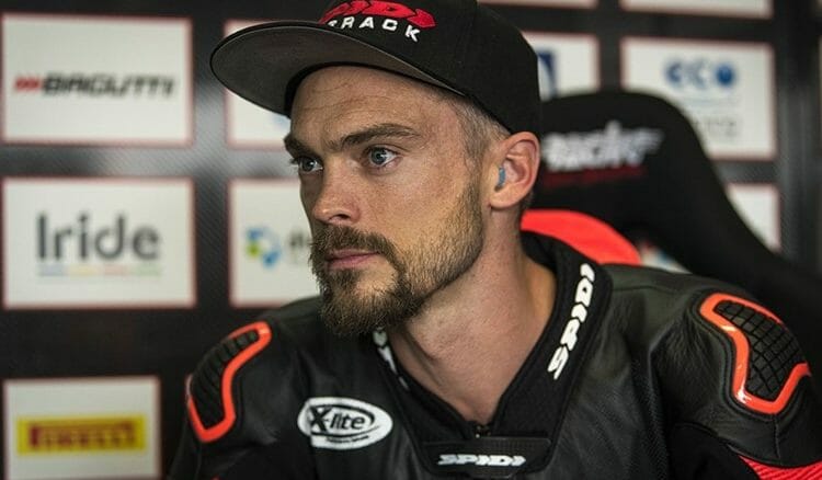 Leon-Camier-2