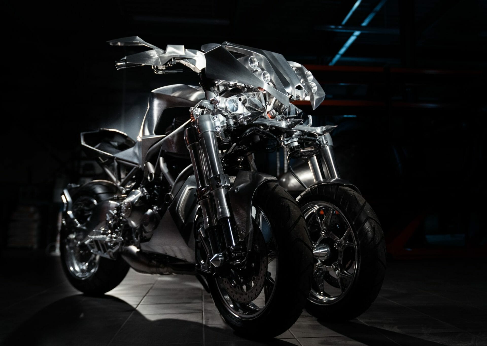 Yamaha-Niken-from-Game-Over-Cycles-Motorcycle-News-App-Motorrad-Nachrichten-App-MotorcyclesNews-14