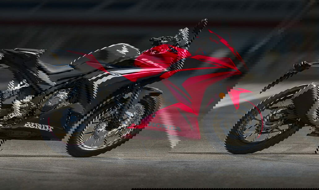 Honda CBR400R 2020 Japan 10