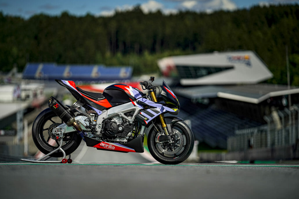02 aprilia tuono v4 x 1