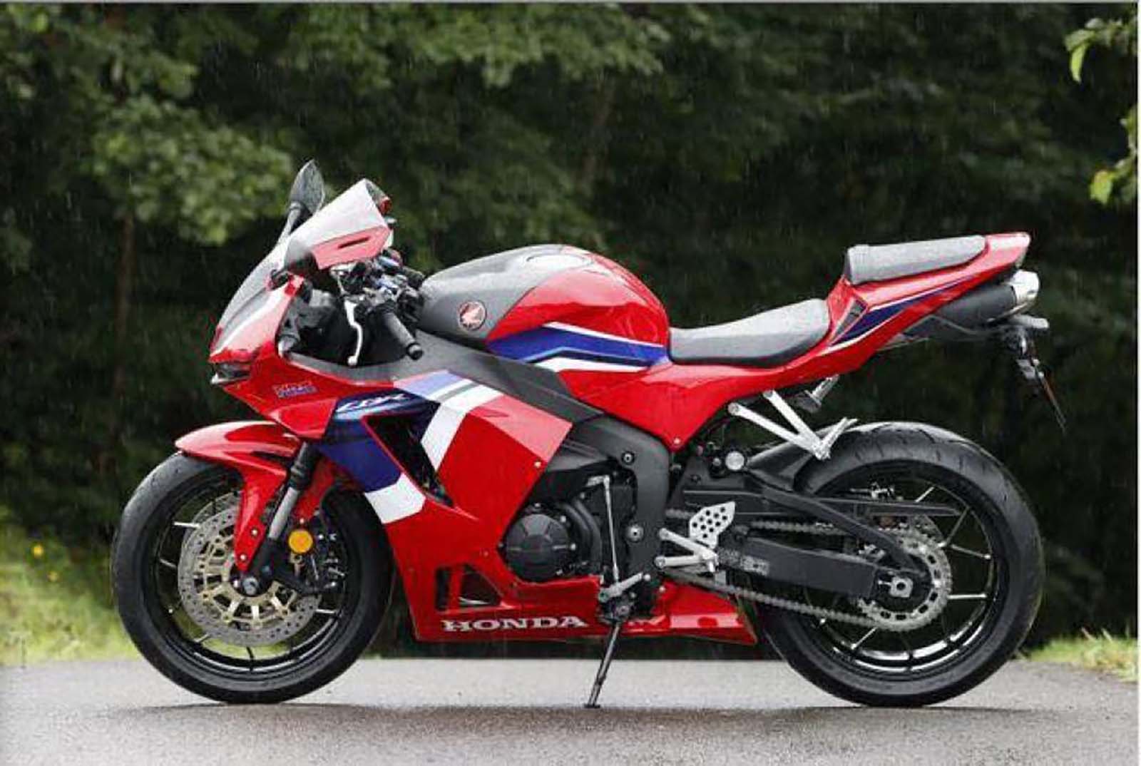 New Honda CBR600RR not in Europe and the USA!? › Motorcycles.News