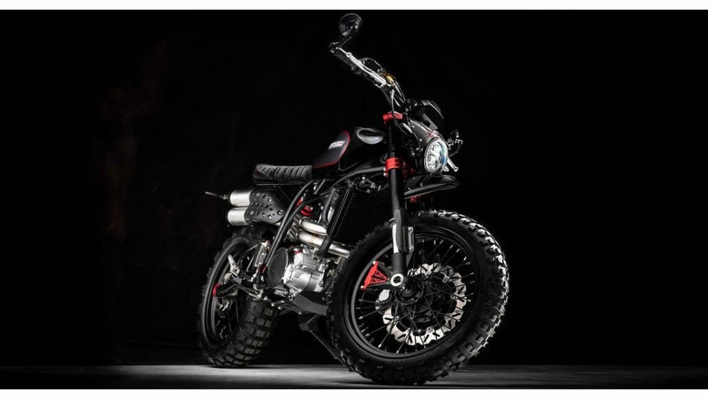 CCM Spitfire Blackout 2020 4