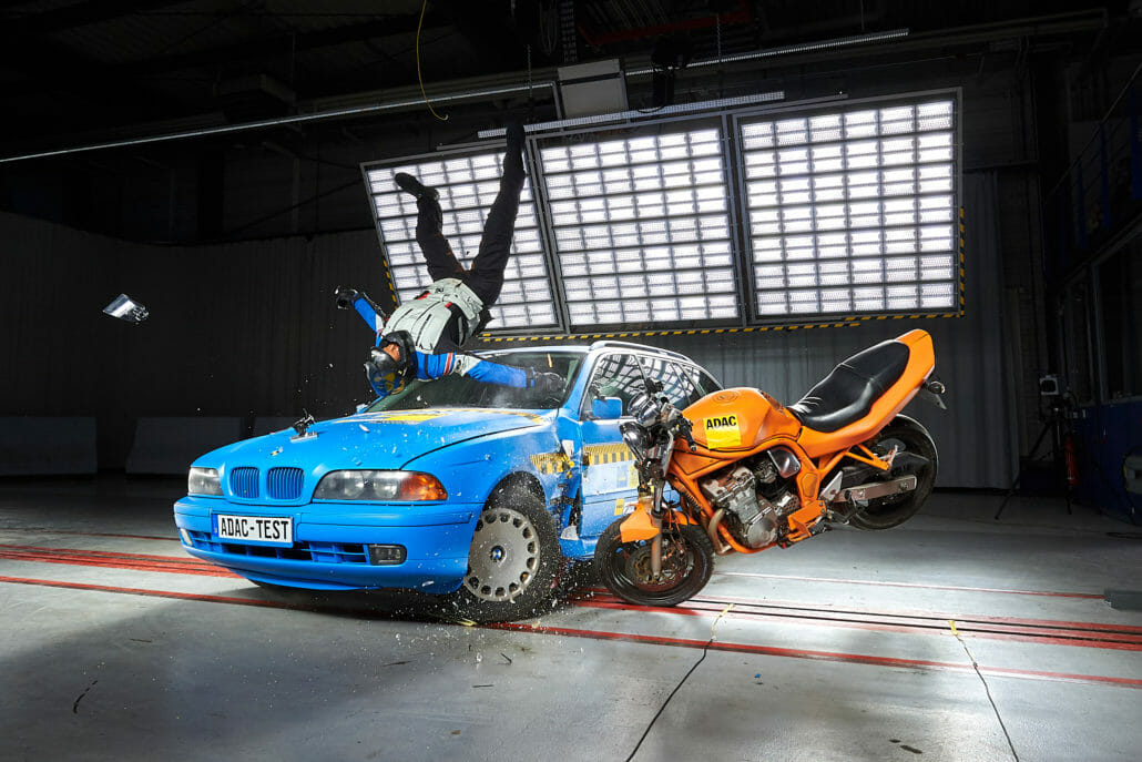 adac ev tests airback jacke download