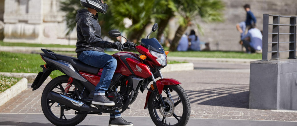 21YM HONDA CB125F