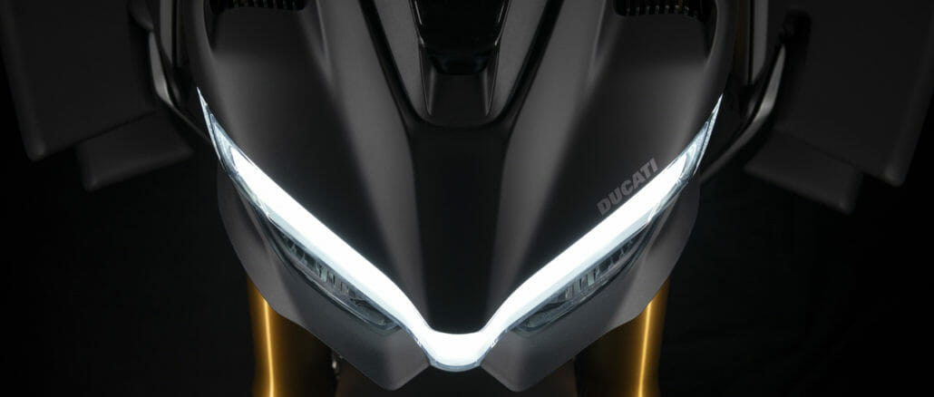 Ducati-Streetfighter-V4-S-Dark-Stealth-2021-16