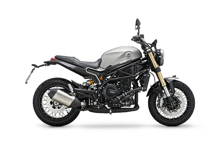 Benelli Leoncino 800 2
