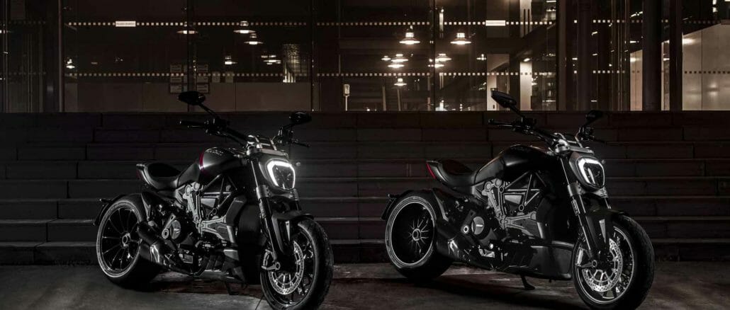 Ducati-XDiavel-Black-Star-2021-18