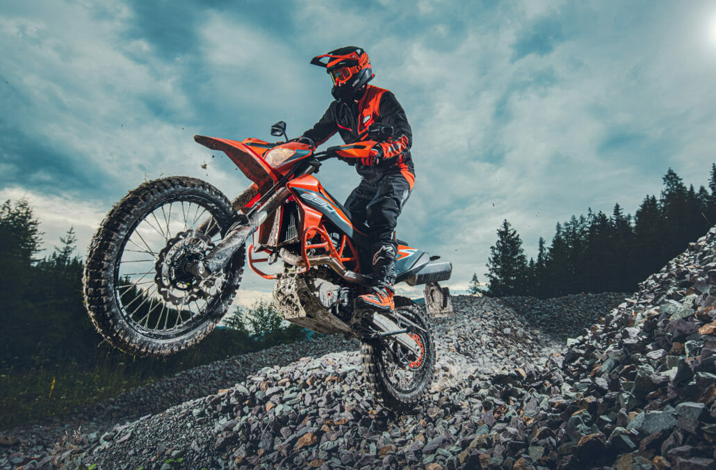 New KTM 690 Enduro R and KTM 690 SMC R for 2021 ...