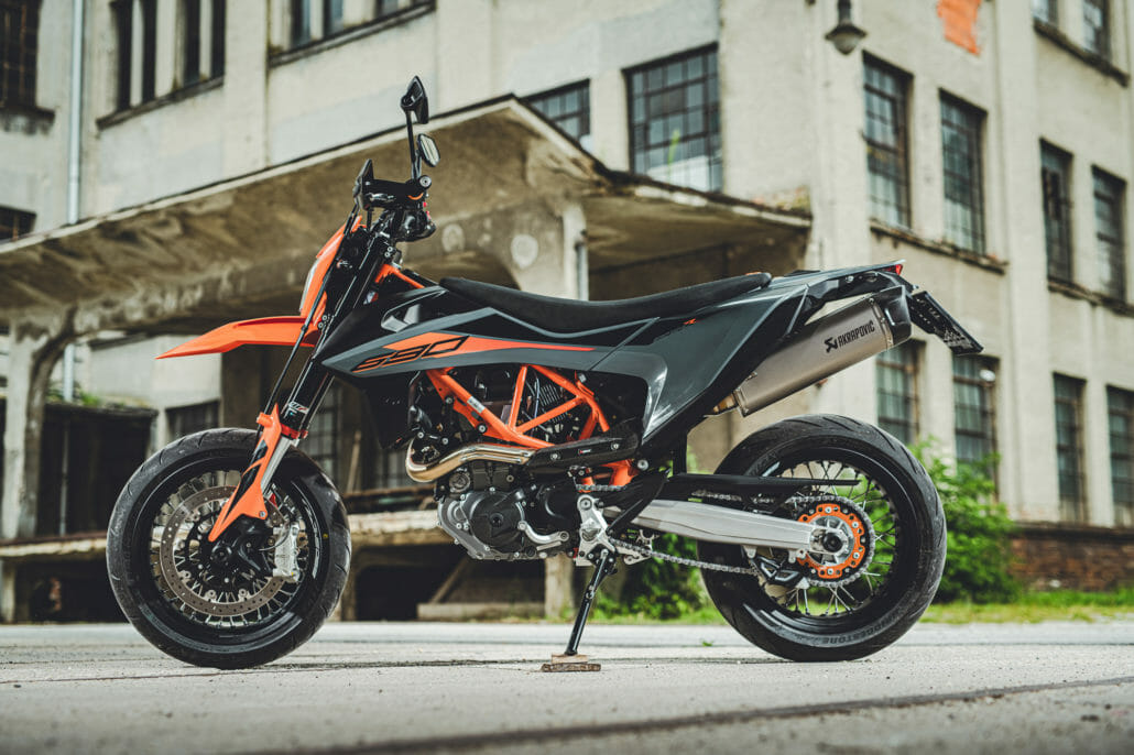 New Ktm 690 Enduro R And Ktm 690 Smc R For 21 Motorcycles News Motorcycle Magazine