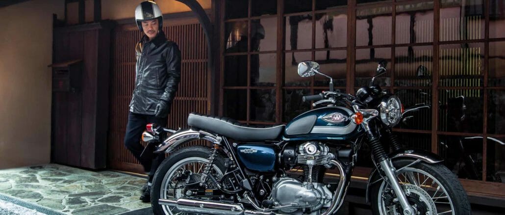 Kawasaki-W800-2021-8