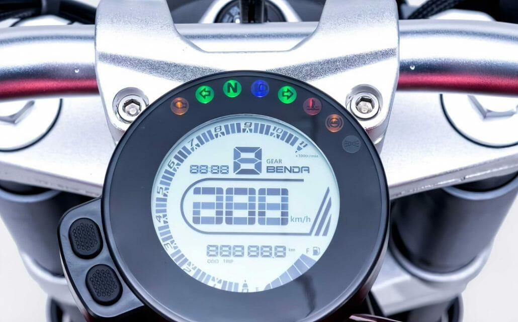 Benda BD300 Sporty 18