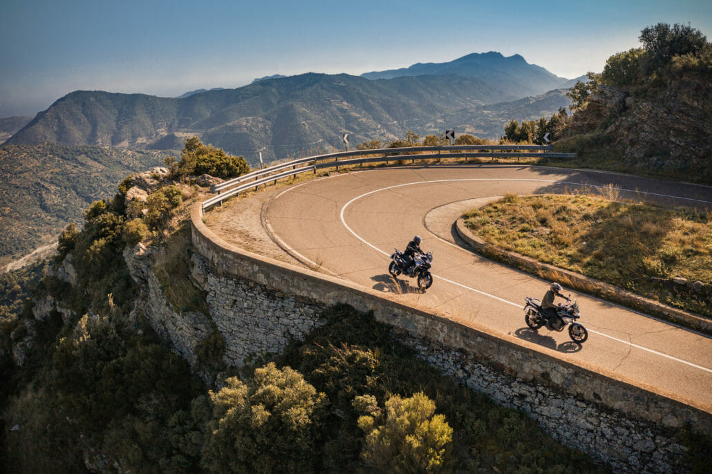 CFMoto 800MT offiziell vorgestellt 35 CFMoto MT800 2021 8