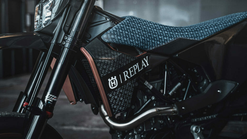 HUSQVARNA MOTORCYCLES AND REPLAY STRENGTHEN THEIR COLLABORATIVE PARTNERSHIP