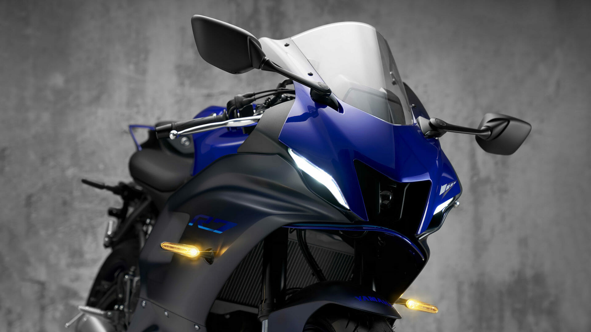 Yamaha R7 presented › Motorcycles.News MotorcycleMagazine