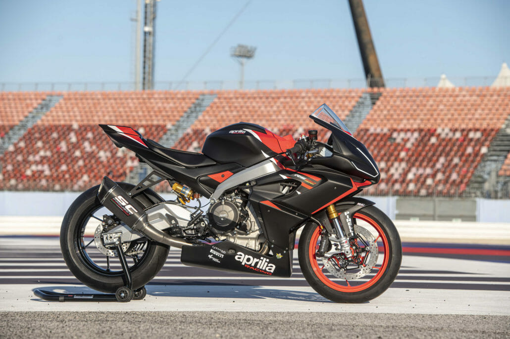 Selling of the Aprilia RS 660 Trofeo started 31 Aprilia RS 660 Trofeo 2