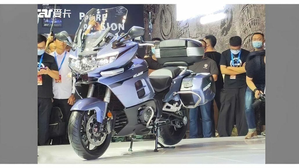 Benelli 1200 GT 4 1