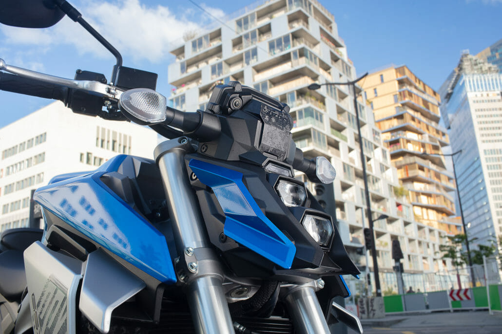 Suzuki GSX S950 22