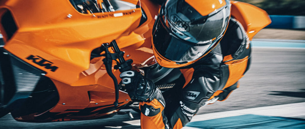 KTM-RC8-C-55