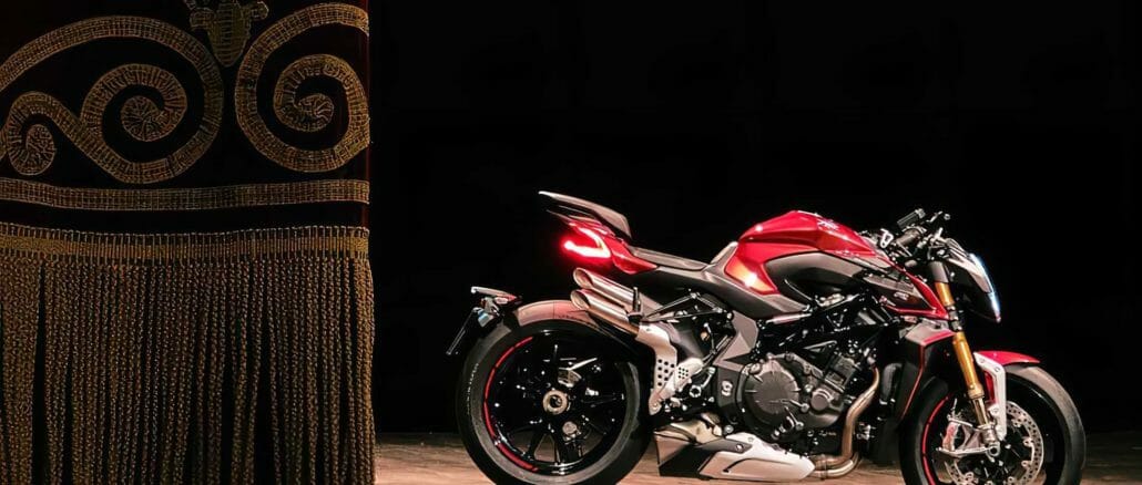 MV Agusta Brutale 1000 RR (11)