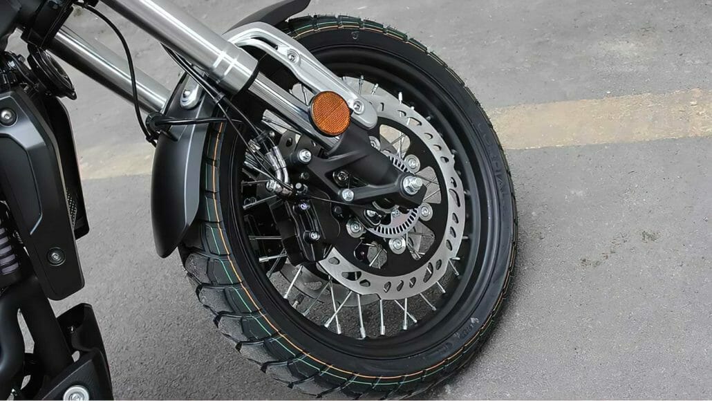 Voge 300 ACX 2