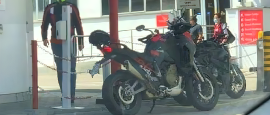 Ducati-V2-und-Multistrada-Pikes-Peak