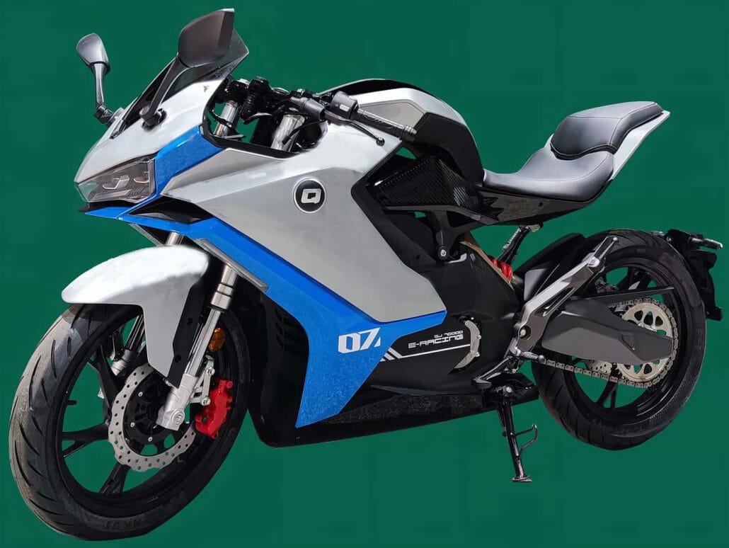 QJMotor QJ7000D 2