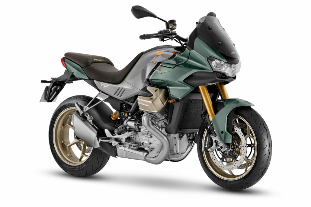 Moto Guzzi V100 Mandello 1