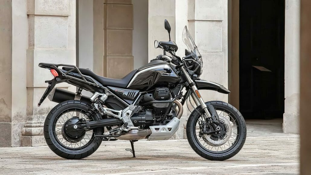 Moto Guzzi V85 TT Guardia dOnore